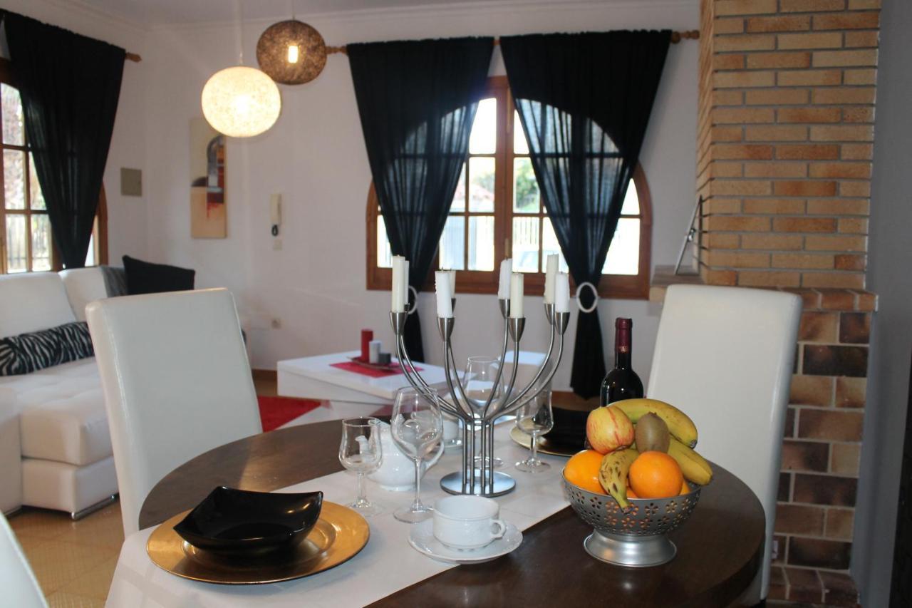 Gloria Apartament Near The Beach 坎皮卡福特 外观 照片