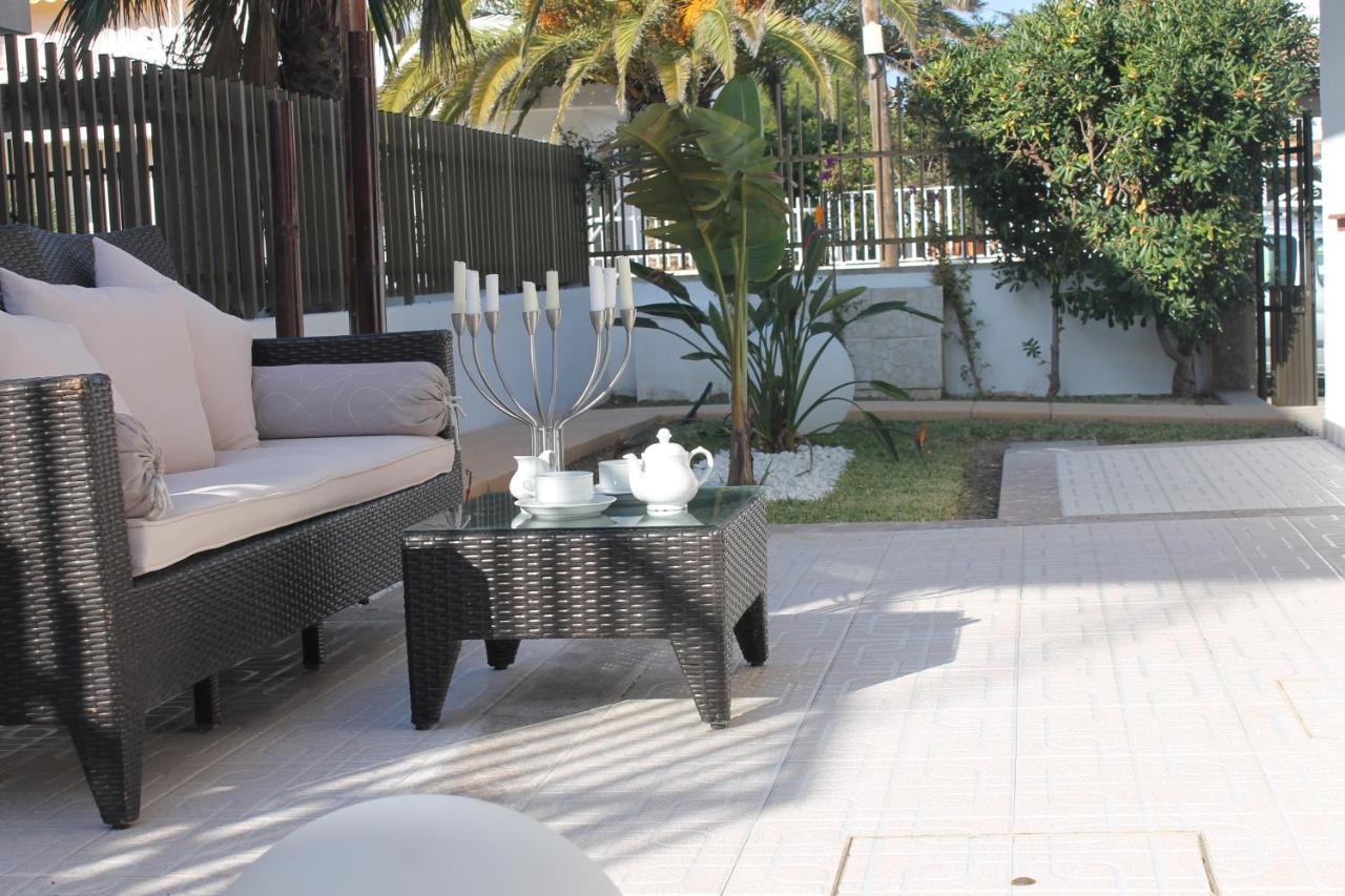 Gloria Apartament Near The Beach 坎皮卡福特 外观 照片