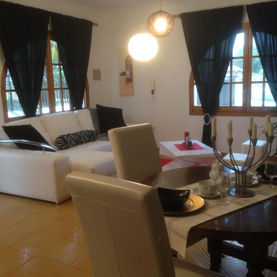 Gloria Apartament Near The Beach 坎皮卡福特 外观 照片