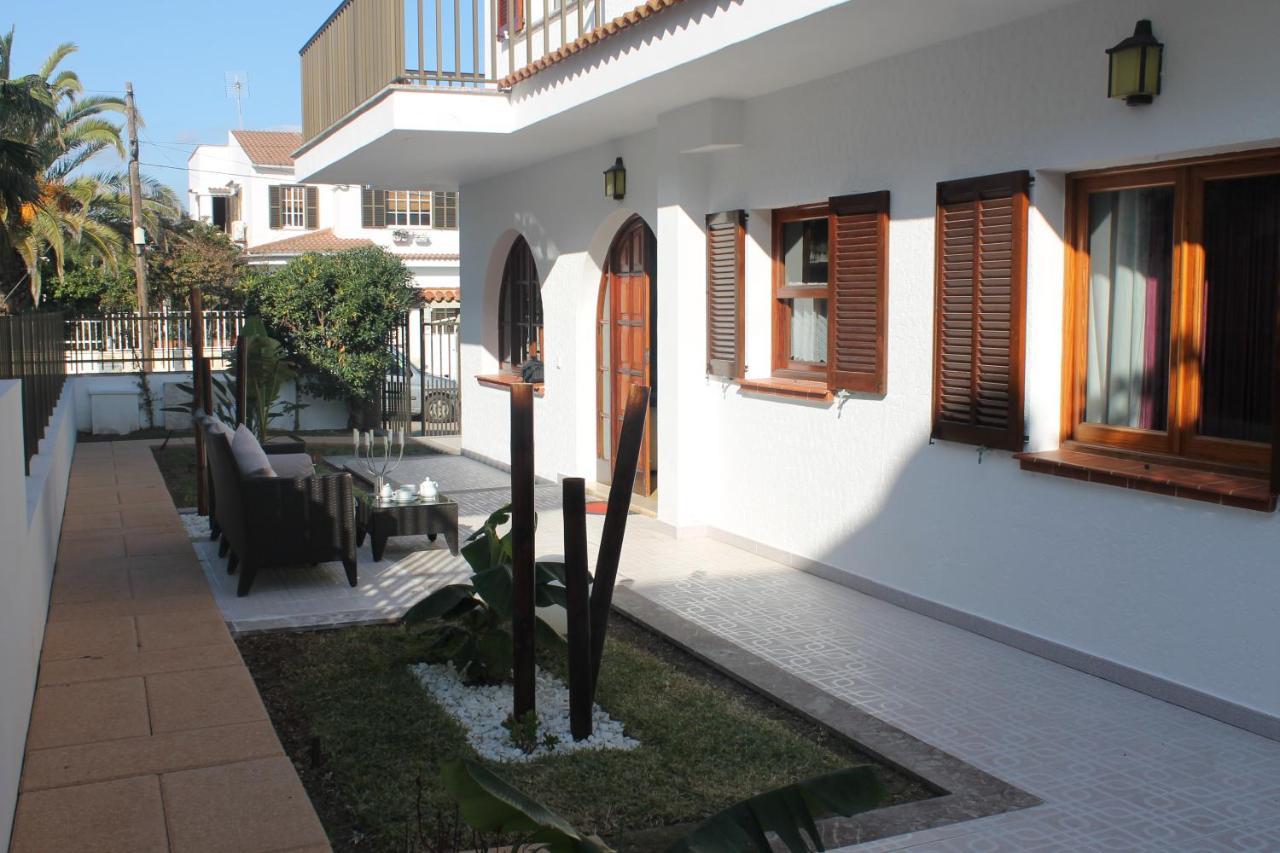 Gloria Apartament Near The Beach 坎皮卡福特 外观 照片
