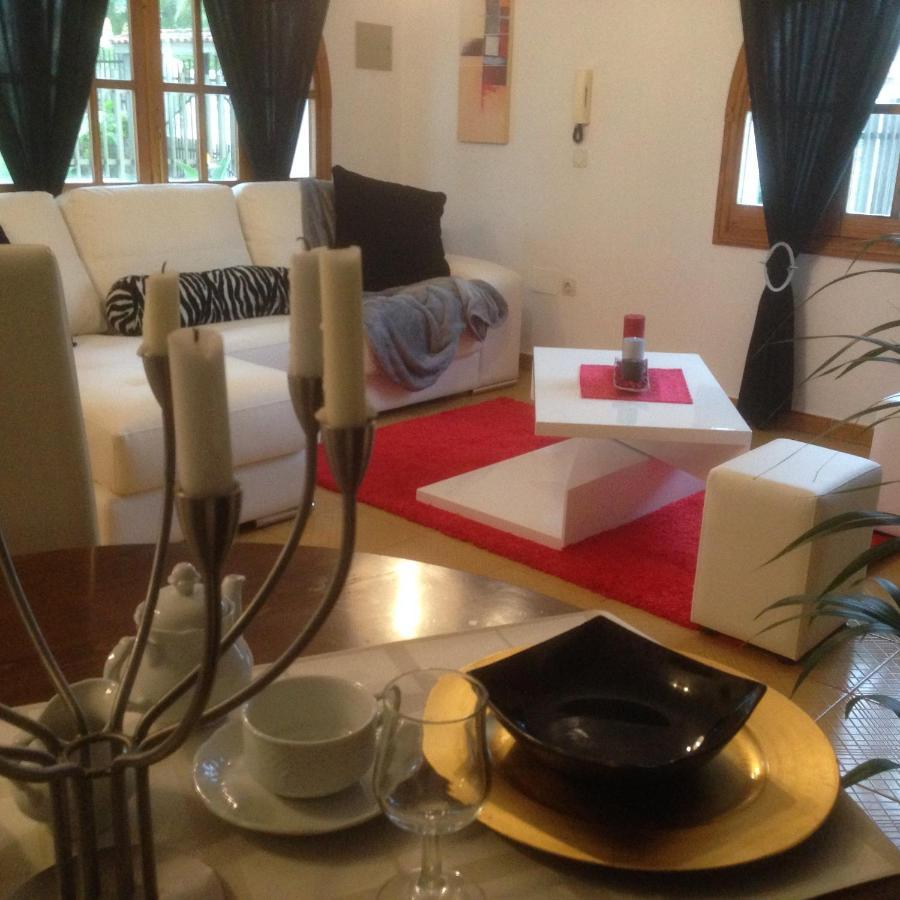 Gloria Apartament Near The Beach 坎皮卡福特 外观 照片